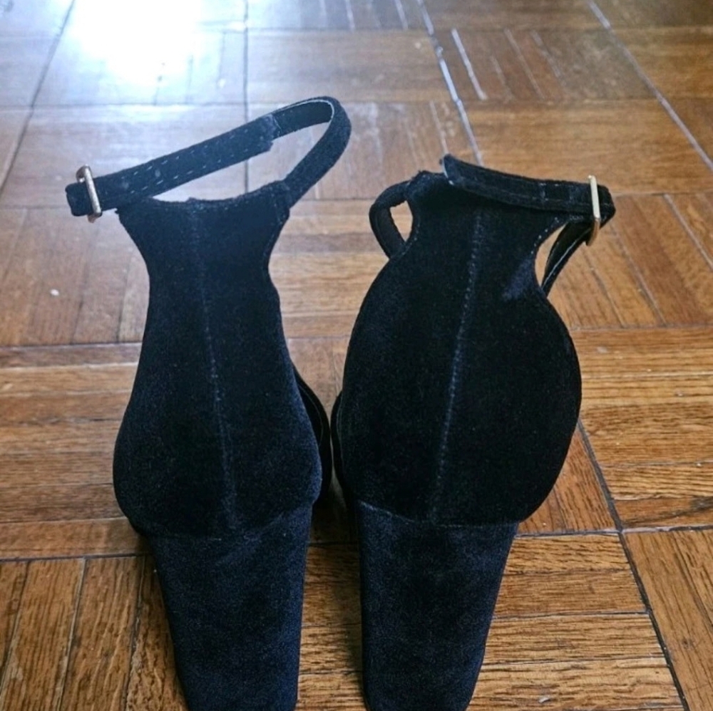 Pre-Owned Lulus Black Velvet Ankle Strap Block Heel Pumps Women’s Size 8.5 - Picture 6 of 8